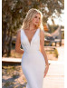 Deep V Neck Ivory Lace Tulle Stunning Wedding Dress With Detachable Sleeves